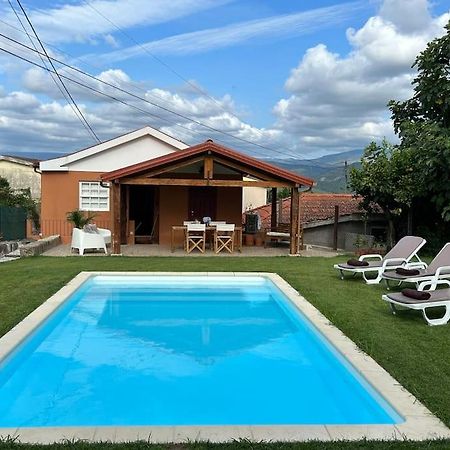 Casa Da Vila Em Celorico De Basto Luaran gambar