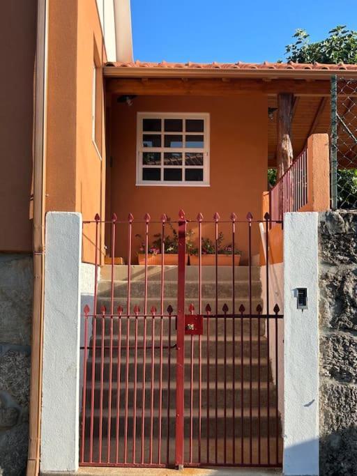Casa Da Vila Em Celorico De Basto Luaran gambar
